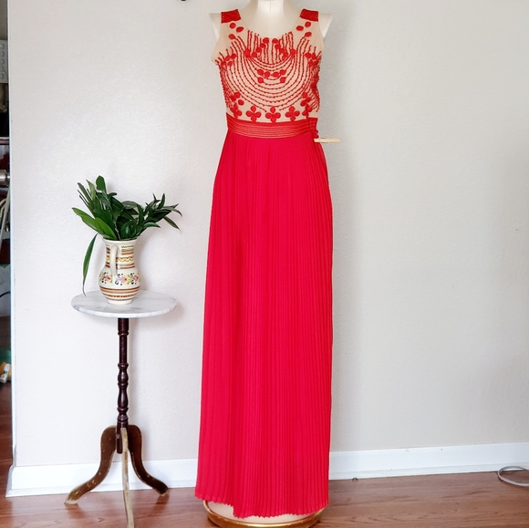Anthropologie Dresses & Skirts - Rubied Dusk Dress by Rina Dhaka(broken zipper)